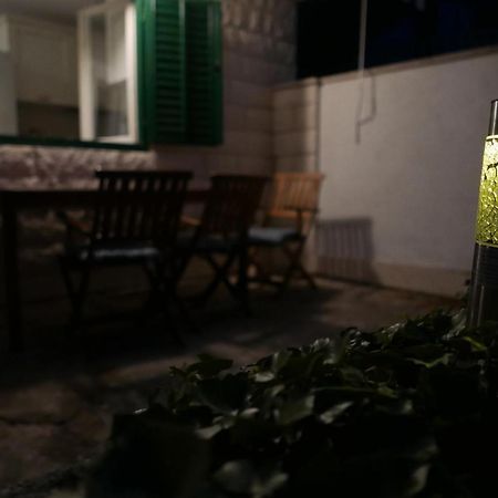 Vacation House "Pave" Повля Екстериор снимка