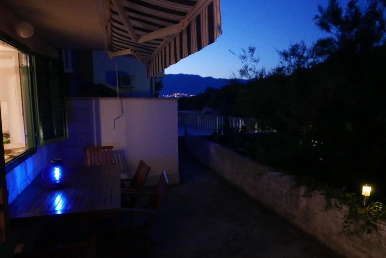 Vacation House "Pave" Повля Екстериор снимка