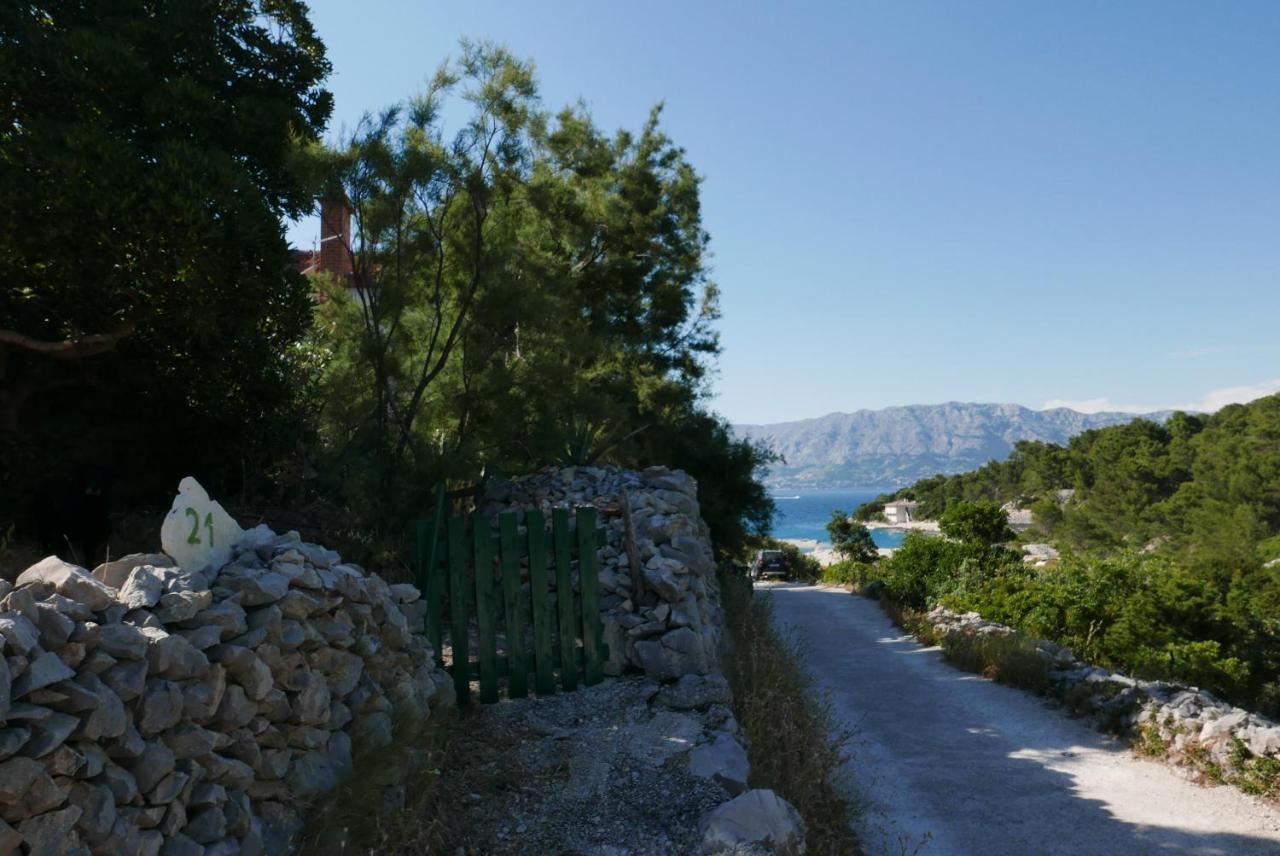 Vacation House "Pave" Повля Екстериор снимка