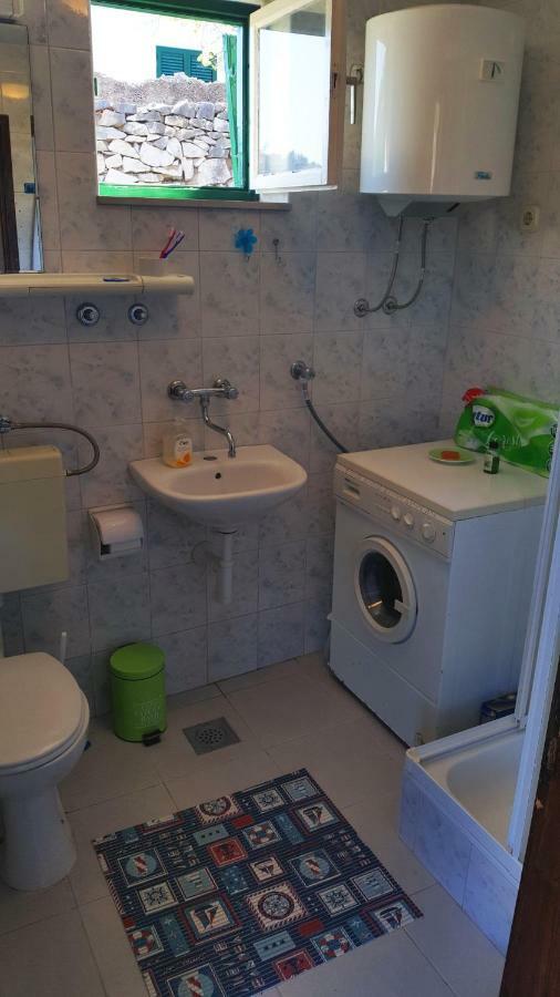 Vacation House "Pave" Повля Екстериор снимка