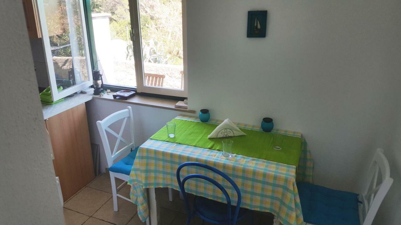 Vacation House "Pave" Повля Екстериор снимка
