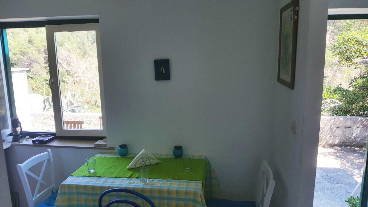 Vacation House "Pave" Повля Екстериор снимка